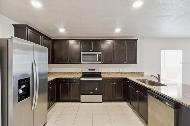 1729 CANAAN LOOP, Dundee, FL 33838