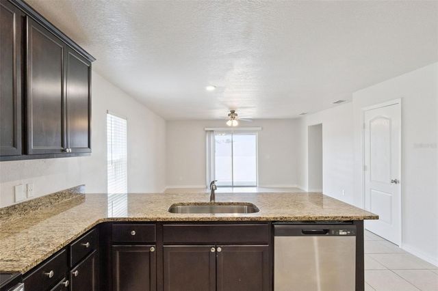 1729 CANAAN LOOP, Dundee, FL 33838