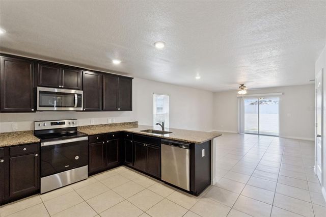 1729 CANAAN LOOP, Dundee, FL 33838