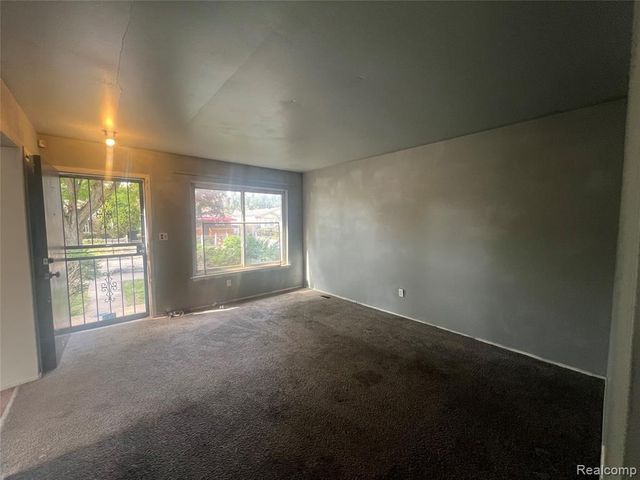 20476 Birwood Street, Detroit, MI 48221