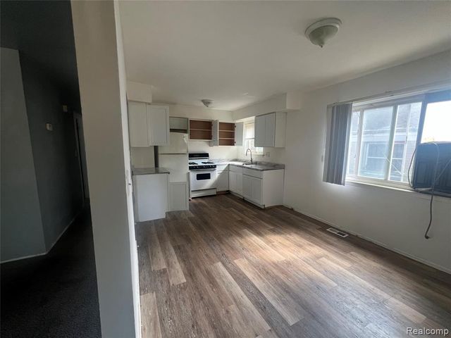 20476 Birwood Street, Detroit, MI 48221
