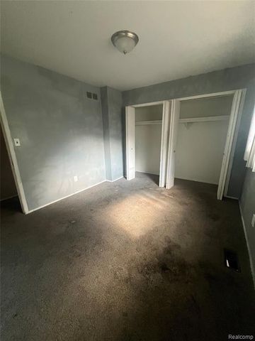 20476 Birwood Street, Detroit, MI 48221