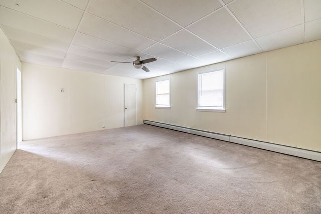 54 Mowry Avenue, Norwich, CT 06360