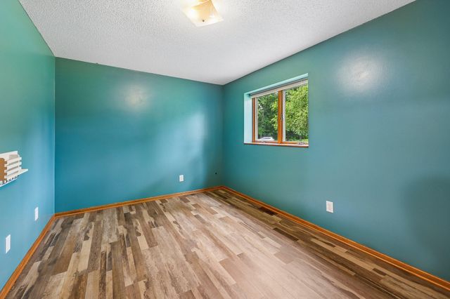 38295 Golf Avenue, North Branch, MN 55056