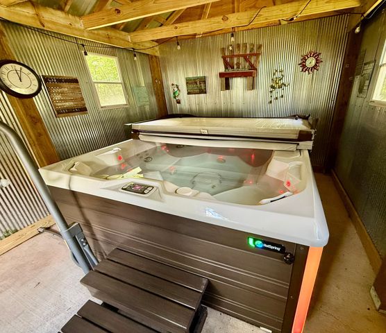 38295 Golf Avenue, North Branch, MN 55056