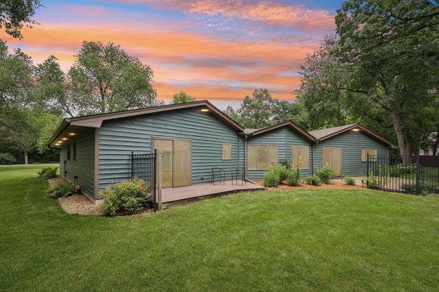 38295 Golf Avenue, North Branch, MN 55056