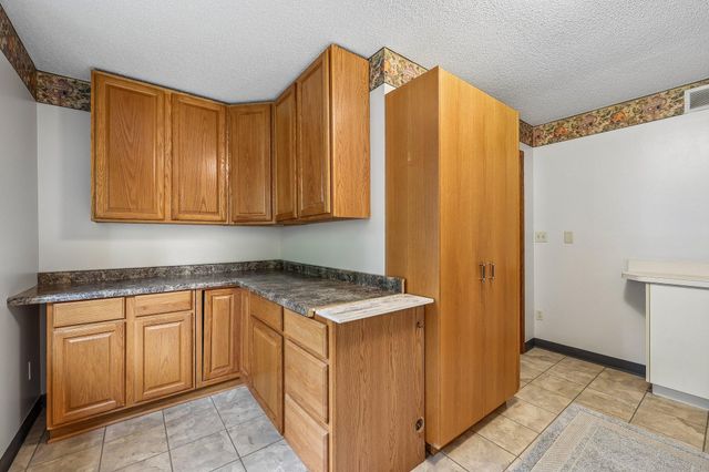 38295 Golf Avenue, North Branch, MN 55056