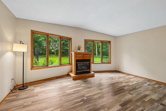 38295 Golf Avenue, North Branch, MN 55056