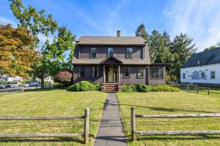 421 Market St, Rockland, MA 02370