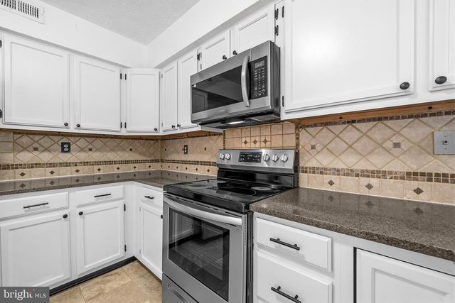 6825 COLOGO CT, Waldorf, MD 20603
