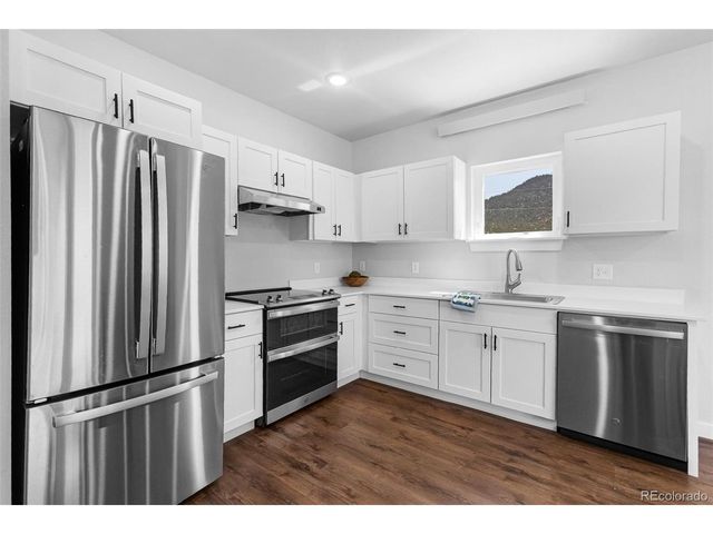 385 Walsh St, Buena Vista, CO 81211