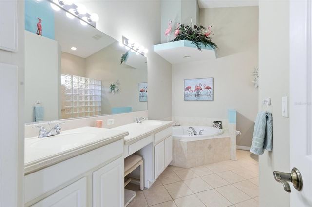 6420 ROOKERY CIRCLE, Bradenton, FL 34203