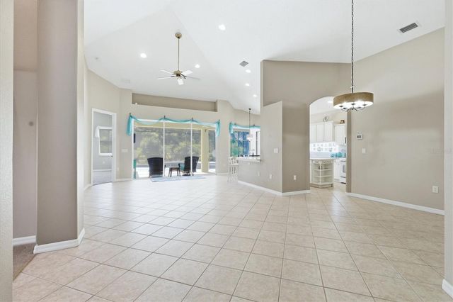 6420 ROOKERY CIRCLE, Bradenton, FL 34203