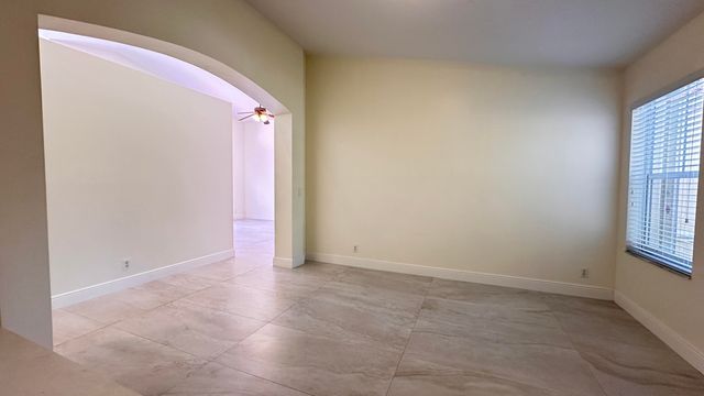 19010 SW 10th Street, Pembroke Pines, FL 33029