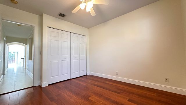 19010 SW 10th Street, Pembroke Pines, FL 33029