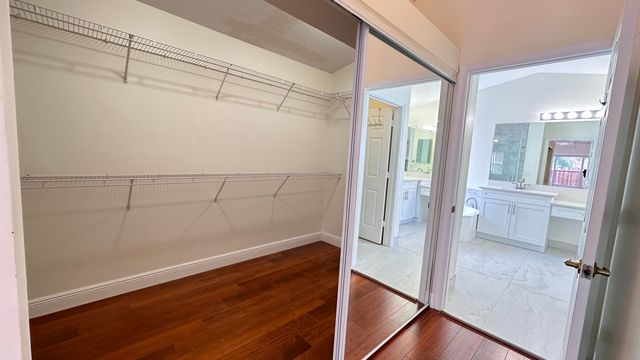 19010 SW 10th Street, Pembroke Pines, FL 33029