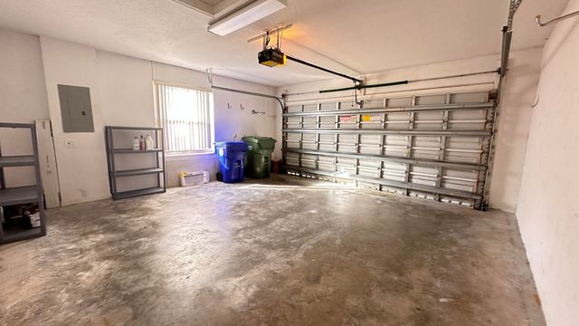 19010 SW 10th Street, Pembroke Pines, FL 33029