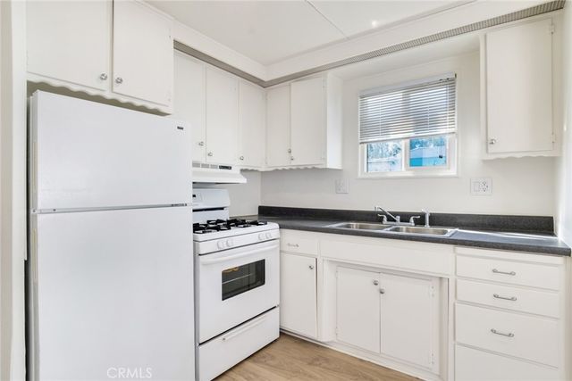 17069 North Indian Canyon 68, Palm Springs, CA 92258
