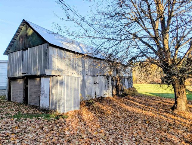 26310 N River Estates Dr, Chattaroy, WA 99003