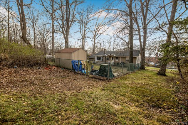 55 Glenwood Road, Monroe, NY 10950