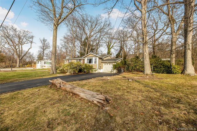 55 Glenwood Road, Monroe, NY 10950