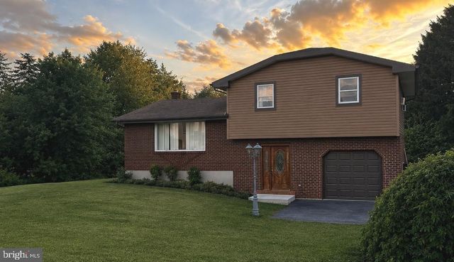 845 ONO RD, Jonestown, PA 17038