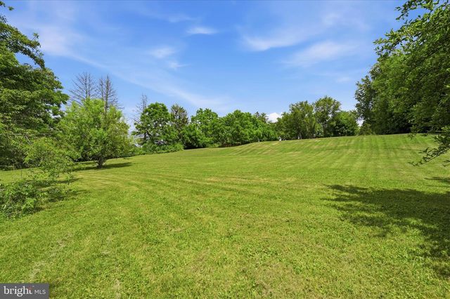 845 ONO RD, Jonestown, PA 17038