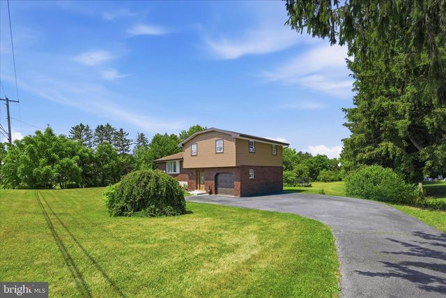 845 ONO RD, Jonestown, PA 17038