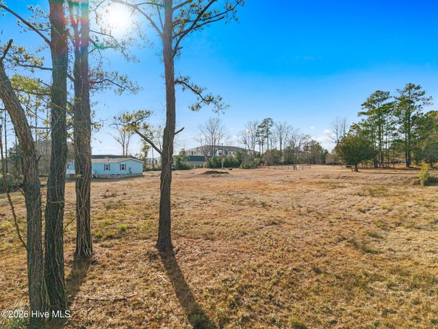 272 Edgewater Drive SW, Shallotte, NC 28470