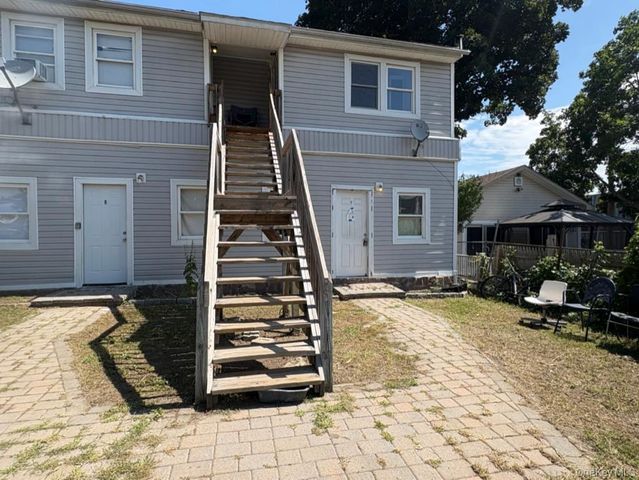 208 Main Street B, Maybrook, NY 12543