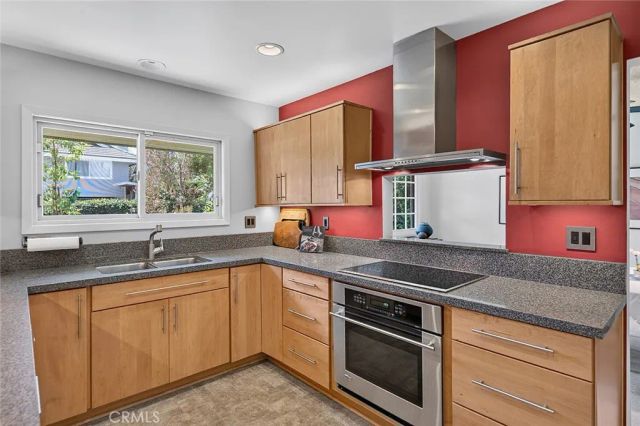 10072 Birchwood, Huntington Beach, CA 92646
