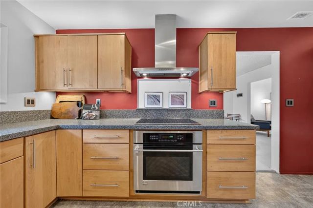 10072 Birchwood, Huntington Beach, CA 92646