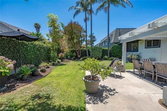 10072 Birchwood, Huntington Beach, CA 92646