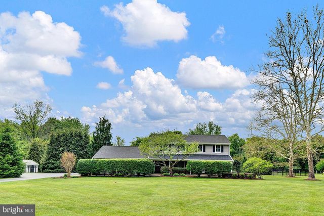 223 LAMBERTVILLE HOPEWELL RD, Hopewell, NJ 08525