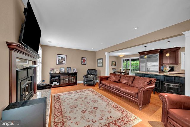 223 LAMBERTVILLE HOPEWELL RD, Hopewell, NJ 08525