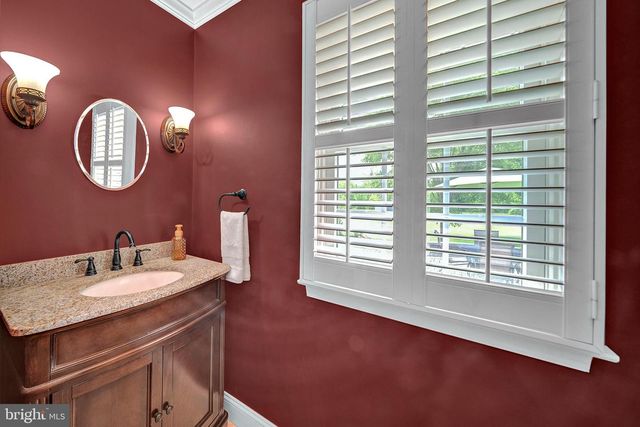 223 LAMBERTVILLE HOPEWELL RD, Hopewell, NJ 08525