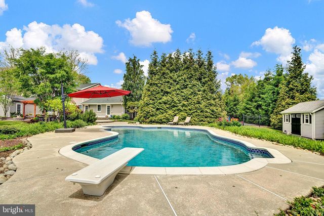 223 LAMBERTVILLE HOPEWELL RD, Hopewell, NJ 08525