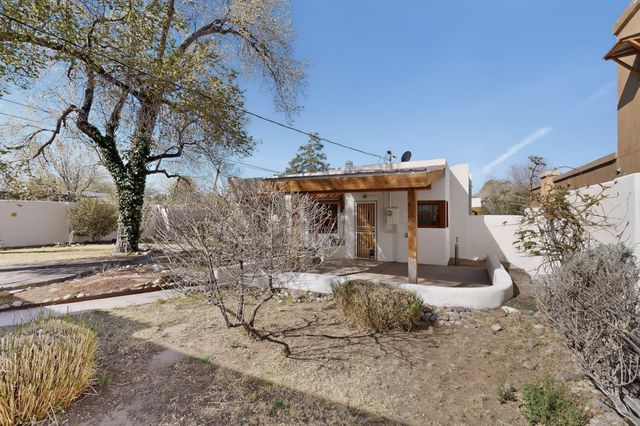 324 Wellesley Drive SE, Albuquerque, NM 87106