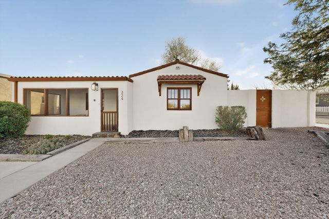 324 Wellesley Drive SE, Albuquerque, NM 87106