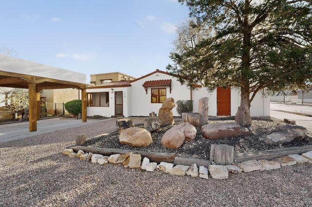 324 Wellesley Drive SE, Albuquerque, NM 87106