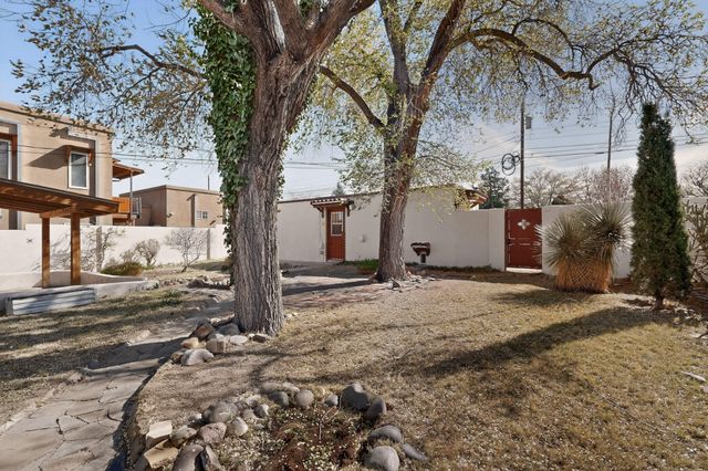 324 Wellesley Drive SE, Albuquerque, NM 87106