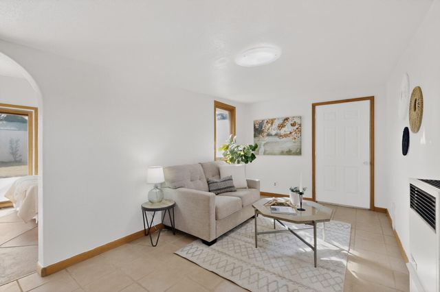 324 Wellesley Drive SE, Albuquerque, NM 87106