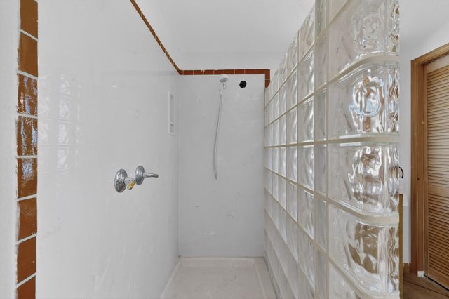 324 Wellesley Drive SE, Albuquerque, NM 87106