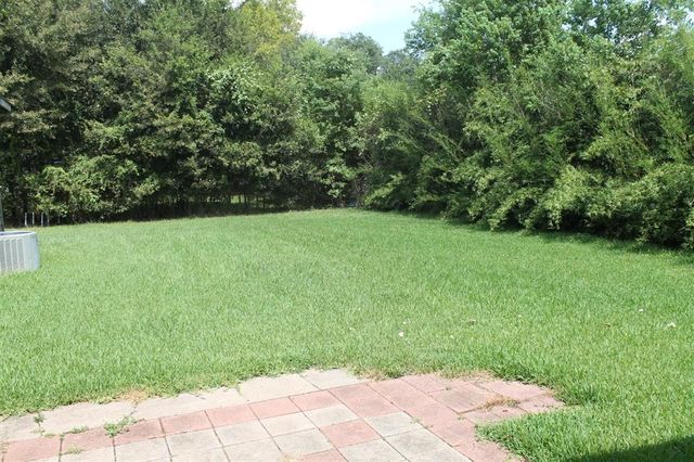 404 W Mimosa Drive, Sulphur, LA 70663