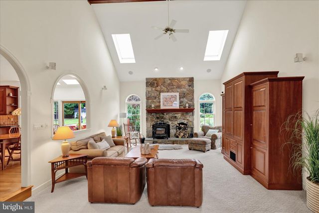 31 BARRINGTON LN, Chester Springs, PA 19425