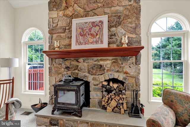 31 BARRINGTON LN, Chester Springs, PA 19425