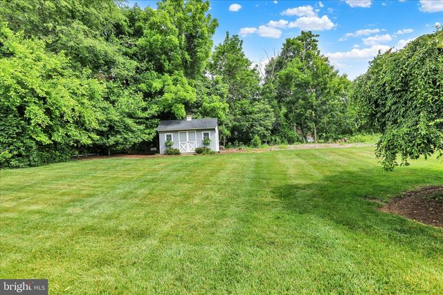 31 BARRINGTON LN, Chester Springs, PA 19425