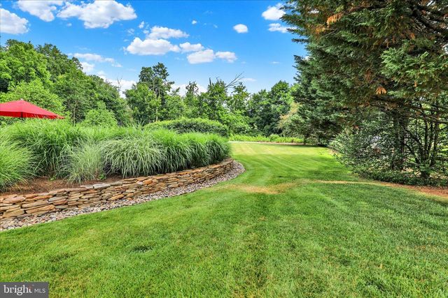 31 BARRINGTON LN, Chester Springs, PA 19425