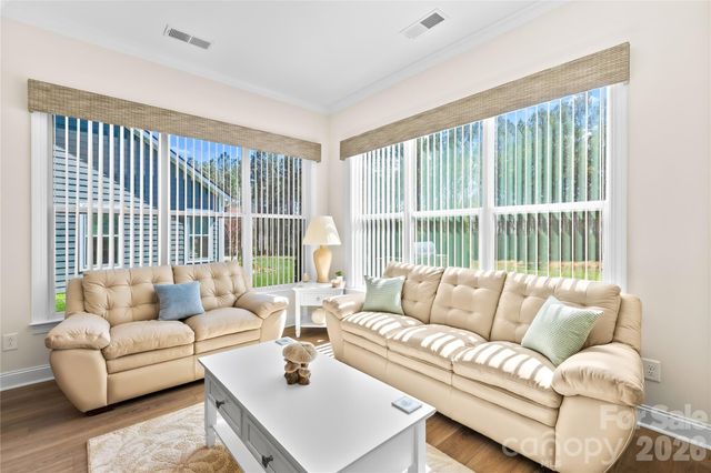 454 Bowline Drive, Denver, NC 28037