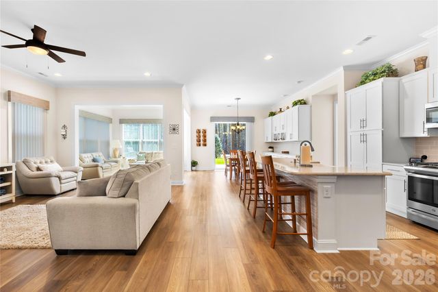 454 Bowline Drive, Denver, NC 28037